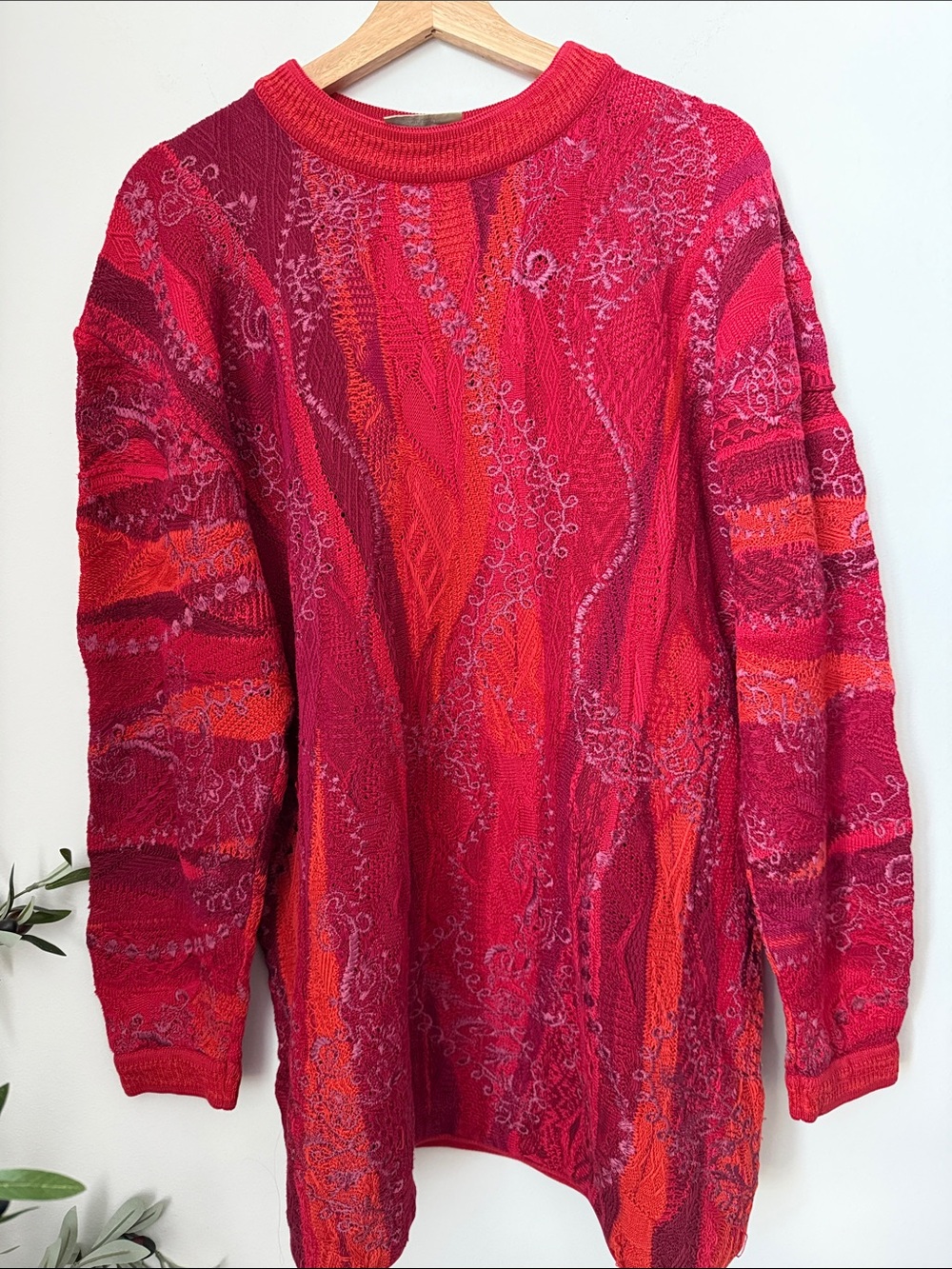 COOGI Vintage Red & Orange Textured Wave Knit Sweater